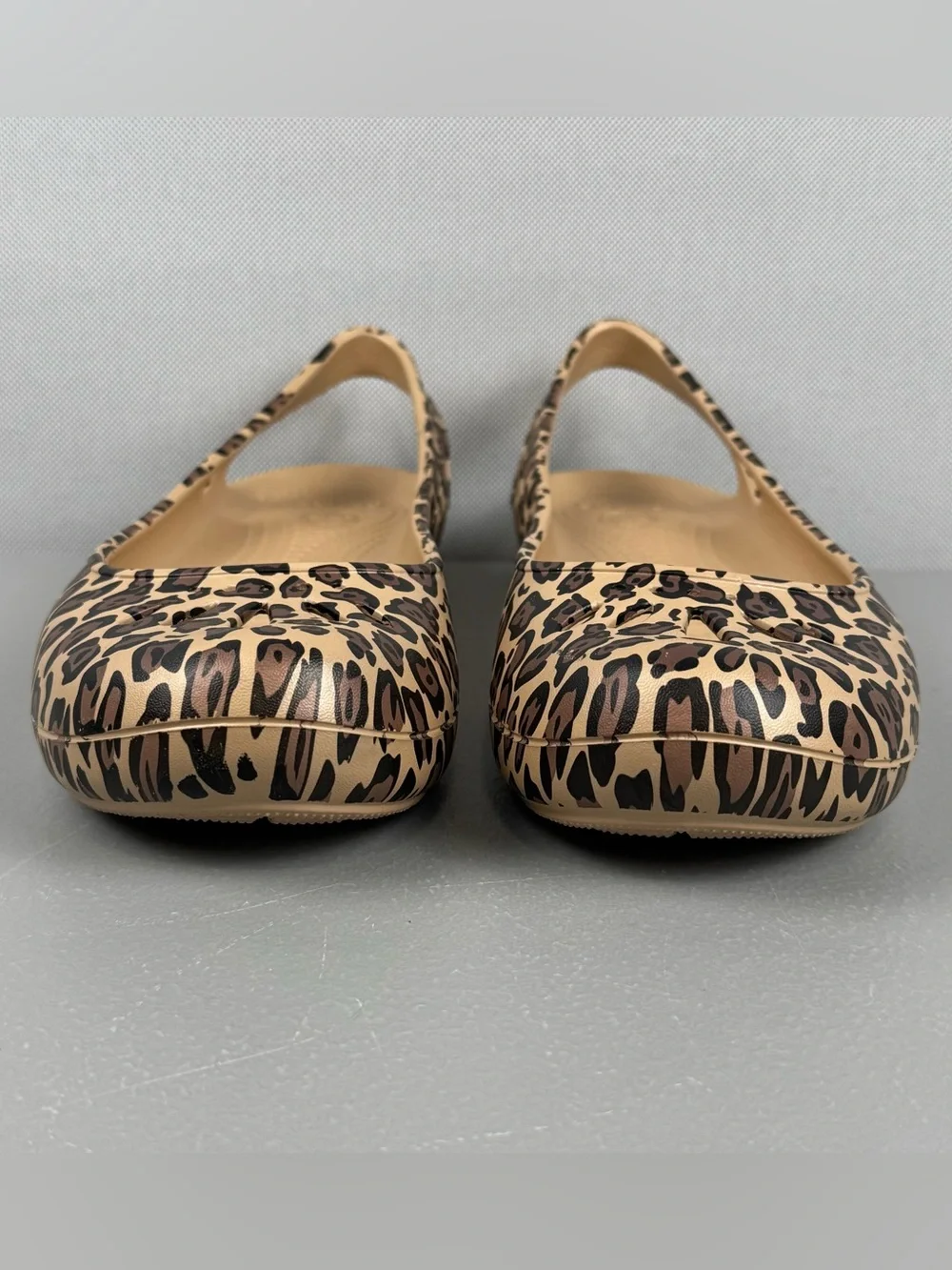 Crocs Kadee Ballet Flats Shoes Womens 9 Leopard Animal Print Heel Strap Slip On